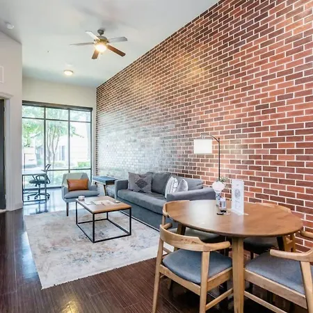 Rose At The Millennium - Stylish 1 Bedroom In Houston